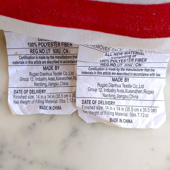 Christmas Accent Pillows Set of 2 pcs. - Picture 3 of 3